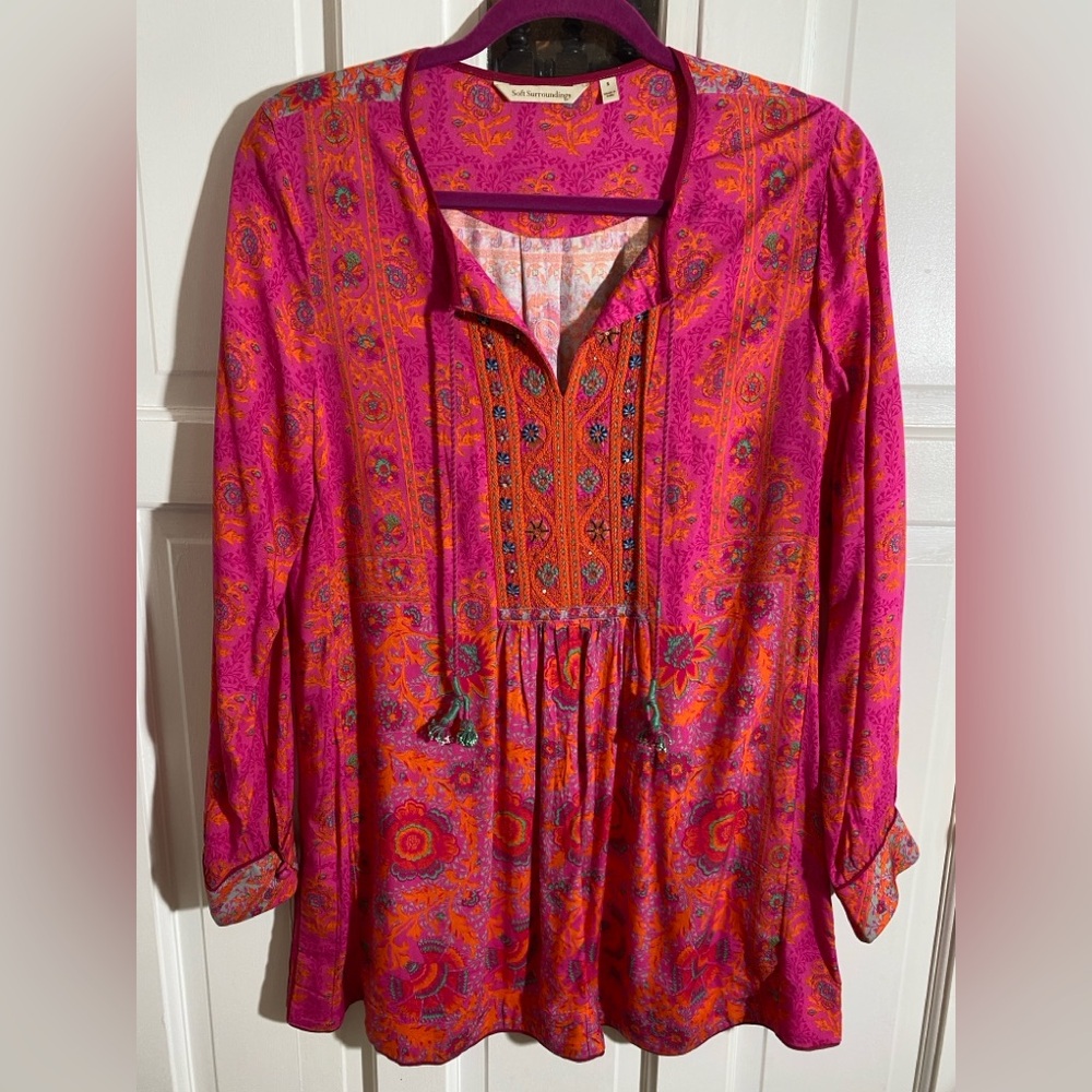 Soft Surroundings Pink and Orange Floral tunic top